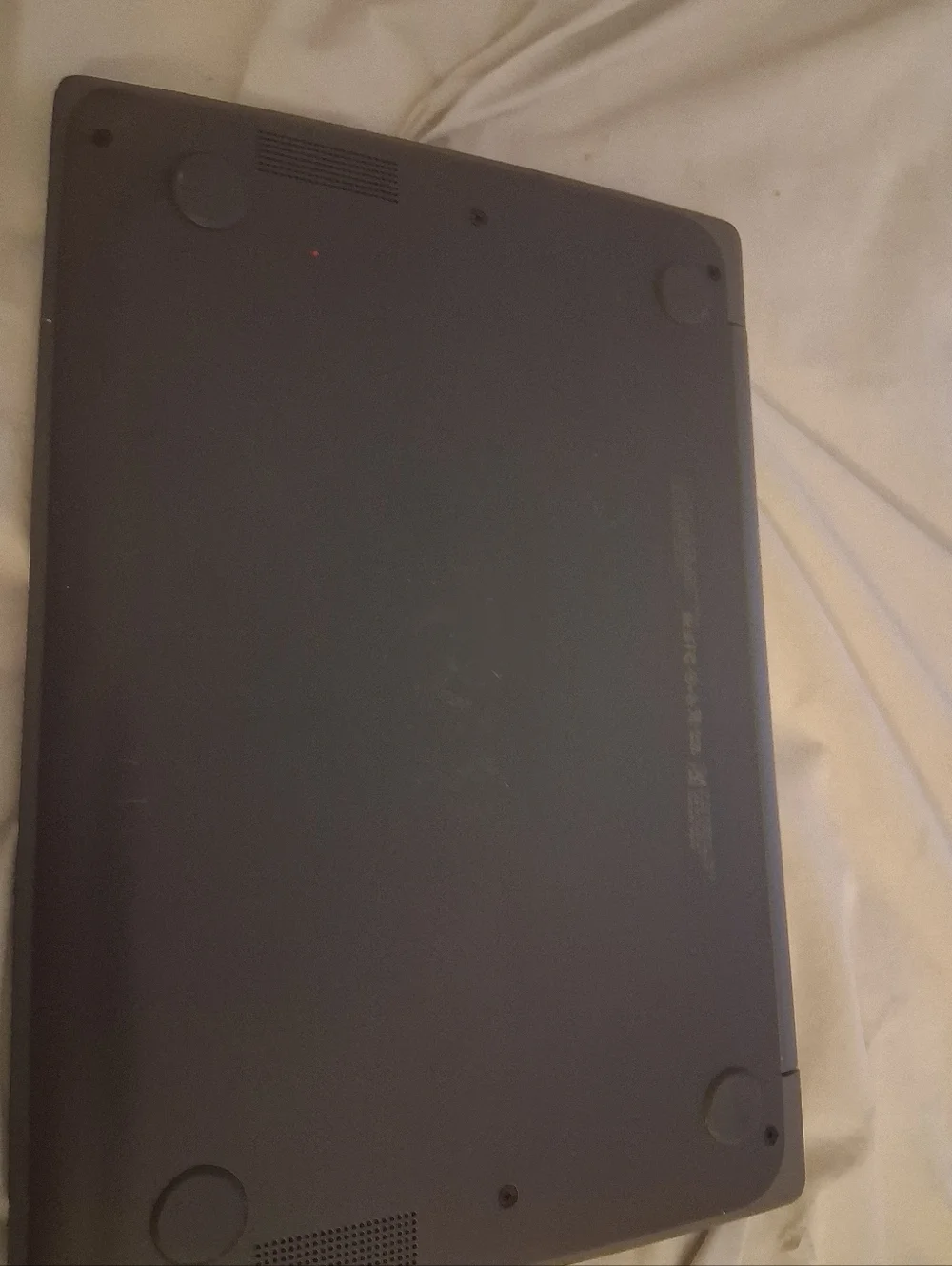 HP Laptop in Dark Gray with Full Keyboard